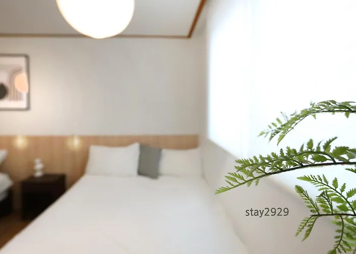 2929 Large 3 Bedroom For 8 Near Hongdae Itaewon Dmc * 서울특별시