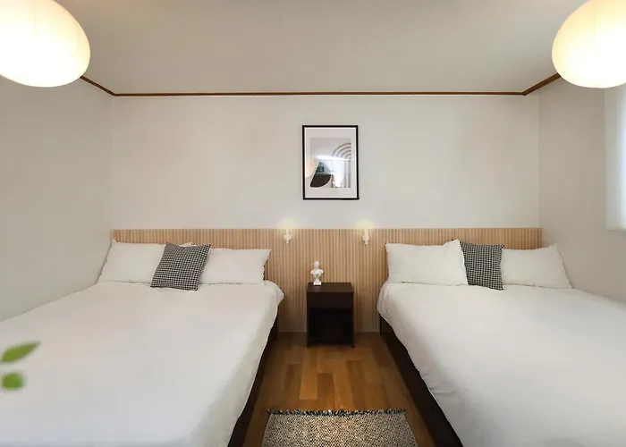 아파트 2929 Large 3 Bedroom For 8 Near Hongdae Itaewon Dmc